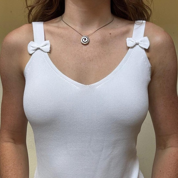 INC white sleeveless blouse with bow straps - Picture 5 of 8